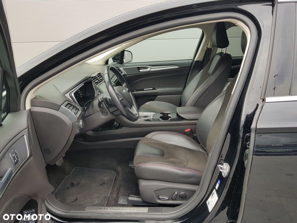 Ford Mondeo 2.0 TDCi Bi-Turbo Titanium PowerShift - 15