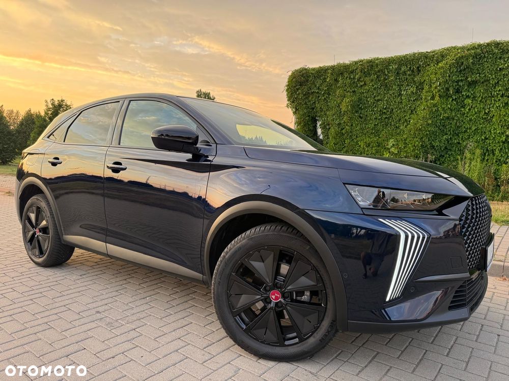 DS Automobiles DS 7 Crossback 1.5 BlueHDi Bastille + - 1