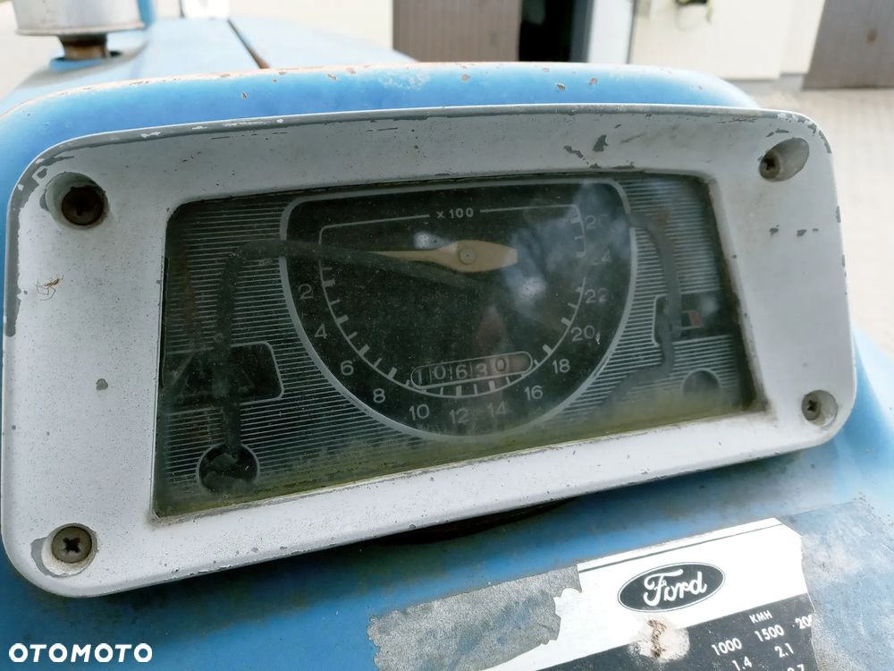 Ford 3600 - 8