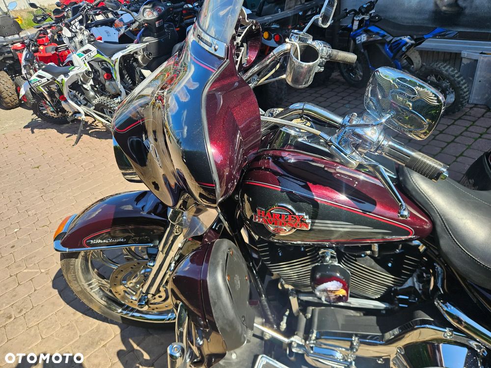 Harley-Davidson FLH Electra Glide - 7