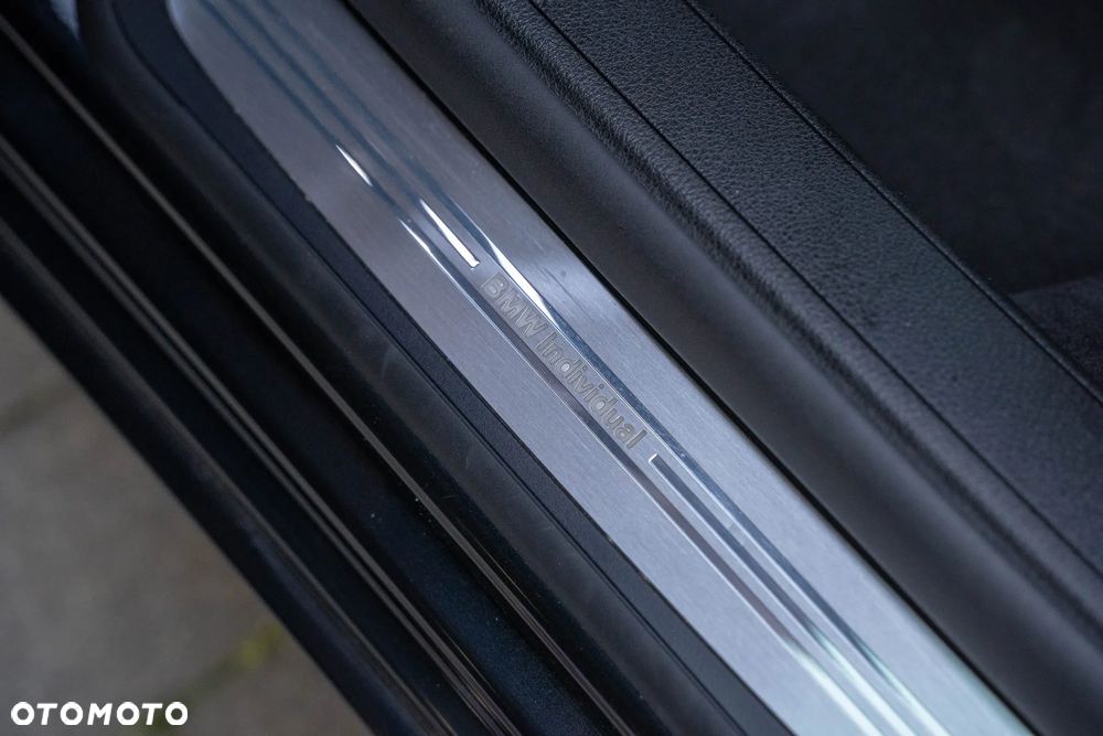 BMW Seria 7 750Ld xDrive - 27