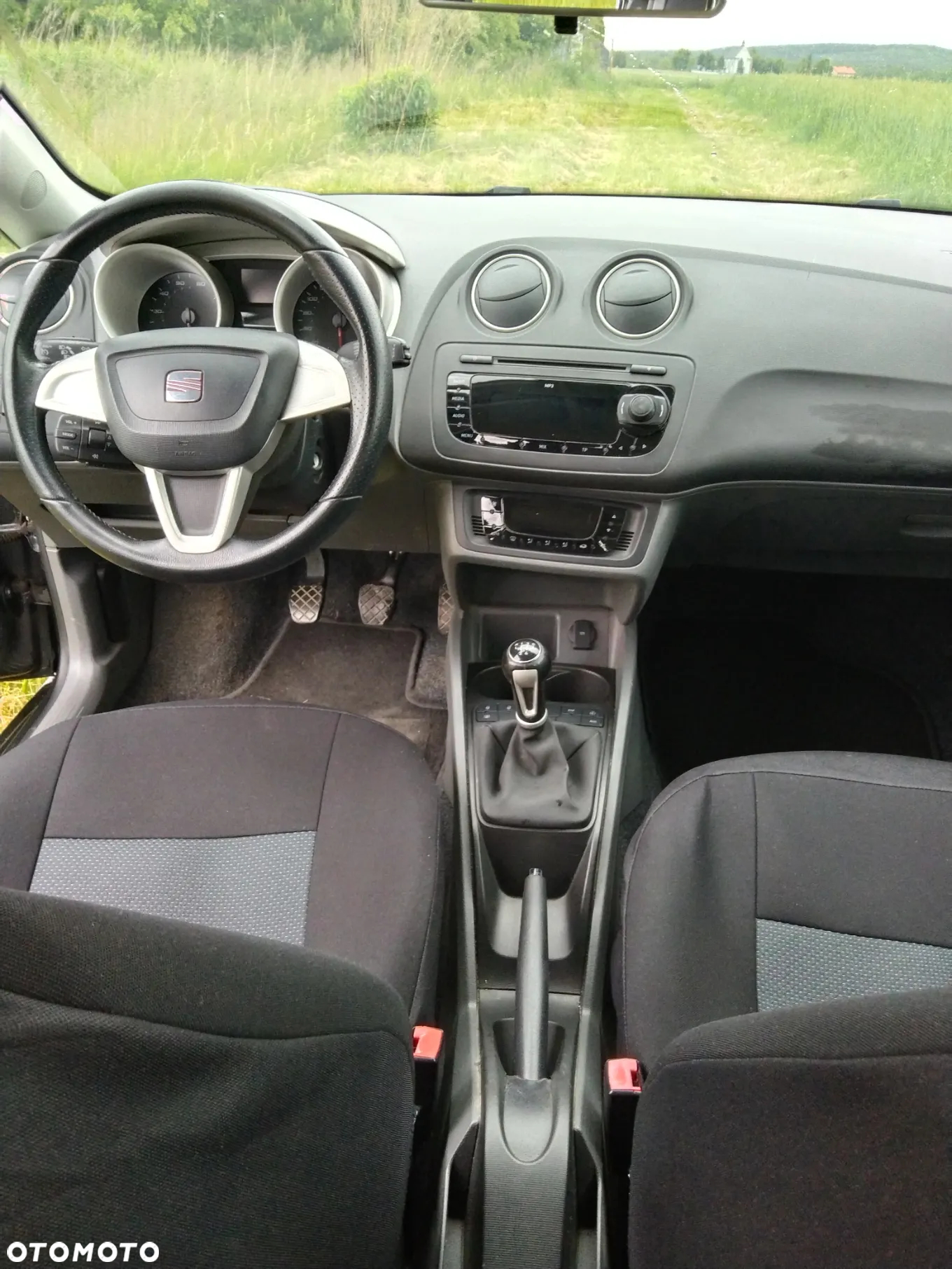Seat Ibiza 1.4 16V Passion - 13