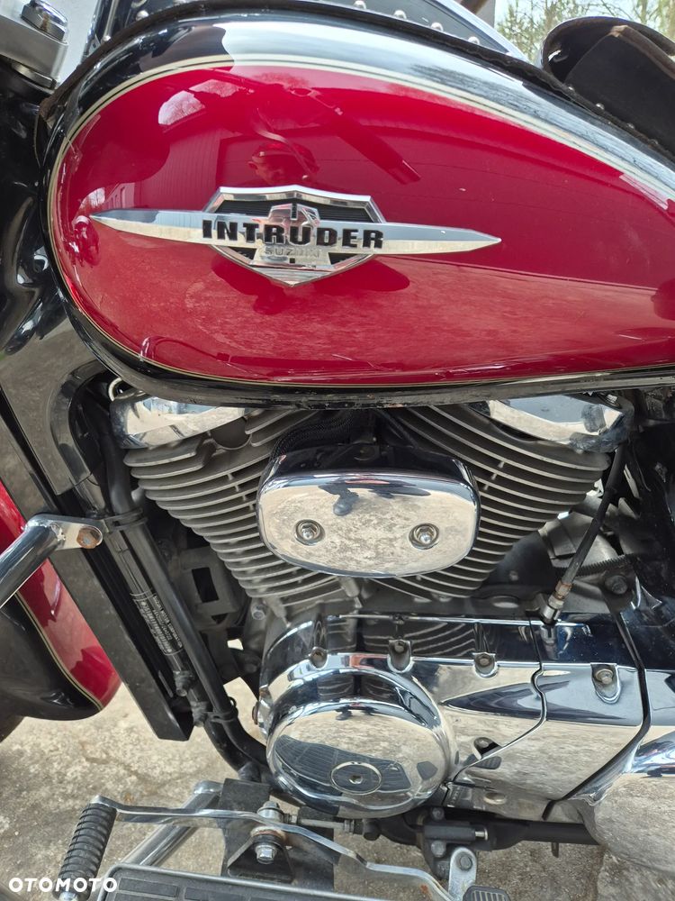 Suzuki VL 800 Volusia - 2