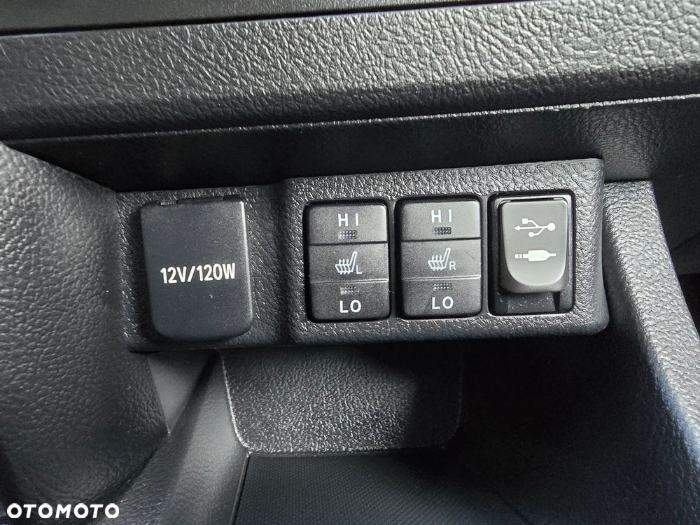 Toyota Auris 1.6 Valvematic Life Plus - 16