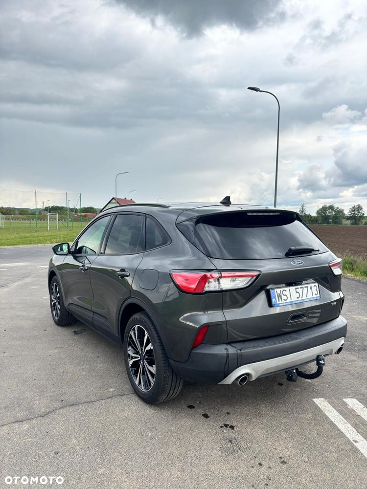Ford Kuga 2.5 FHEV FWD Vignale - 5