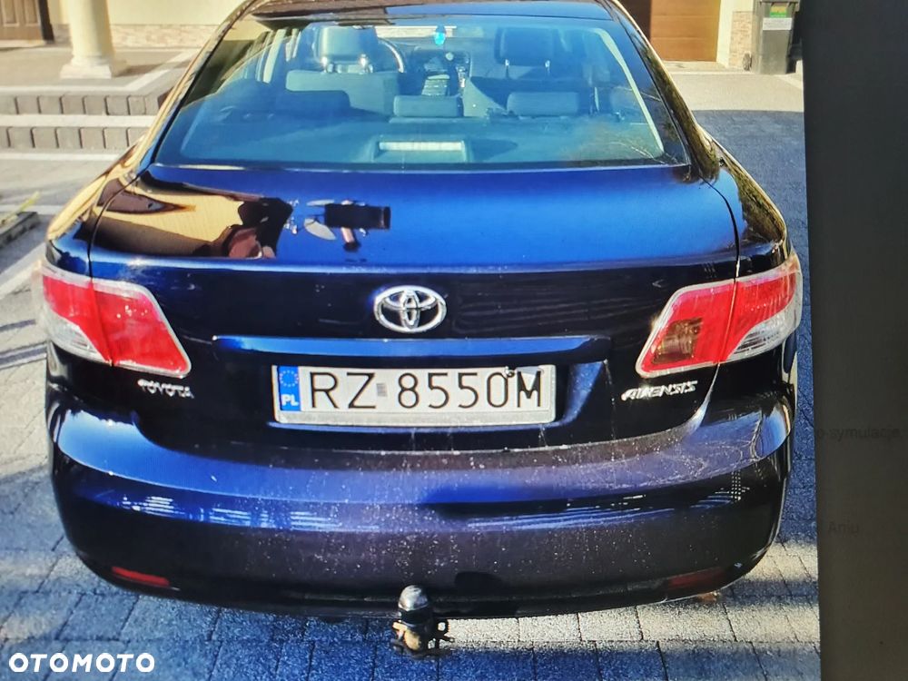 Toyota Avensis 2.0 D-4D 2010 - 2