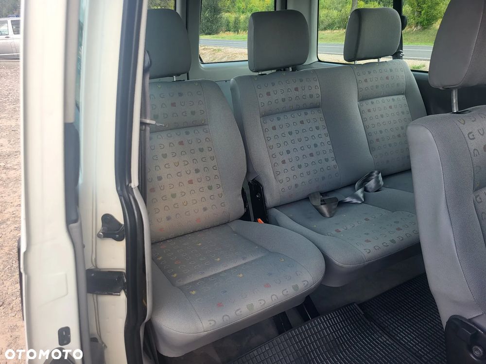 Volkswagen Caravelle TDI Basis / CL - 29