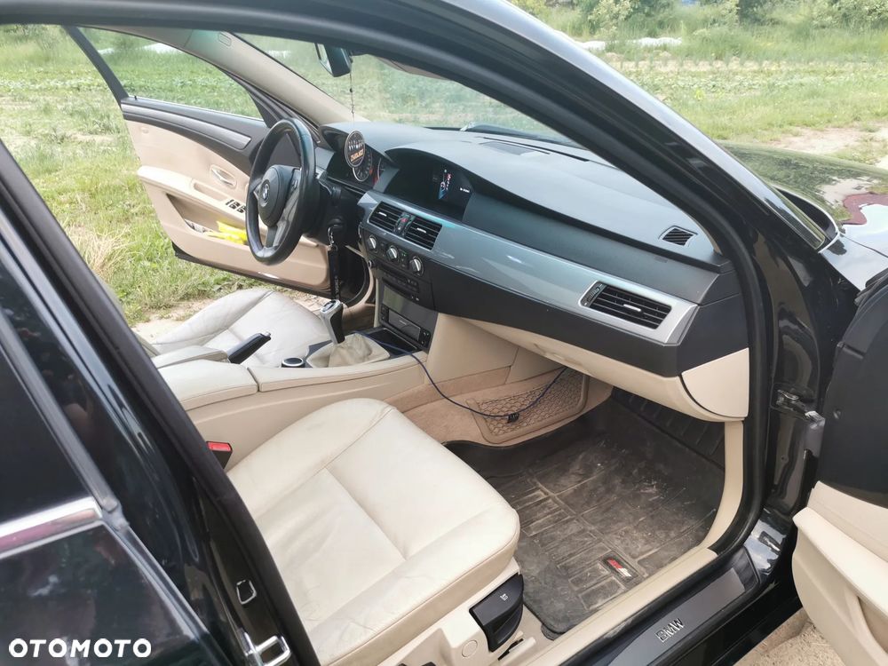 BMW Seria 5 - 24