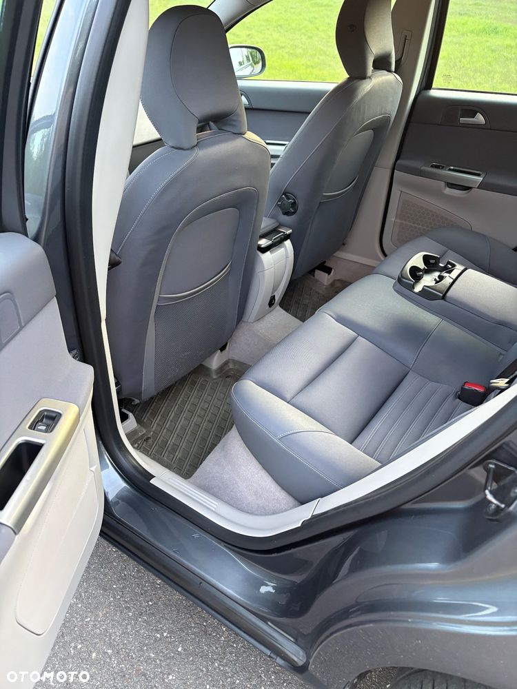 Volvo S40 ver-2-0d-kinetic - 17