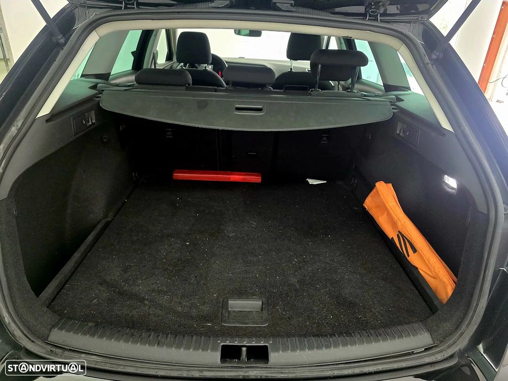 SEAT Leon ST 1.6 TDI Xcellence S/S - 13