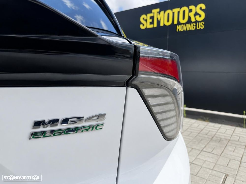 MG MG4 51 kWh Standard - 7