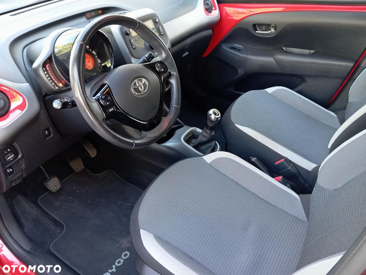 Toyota Aygo - 10