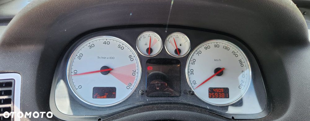 Peugeot 307 CC 135 - 6