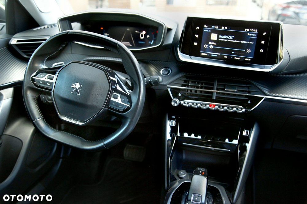 Peugeot 2008 - 13