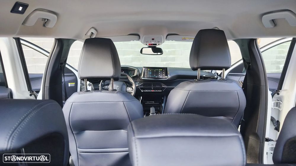 Peugeot e-2008 50 kWh Allure Pack - 17