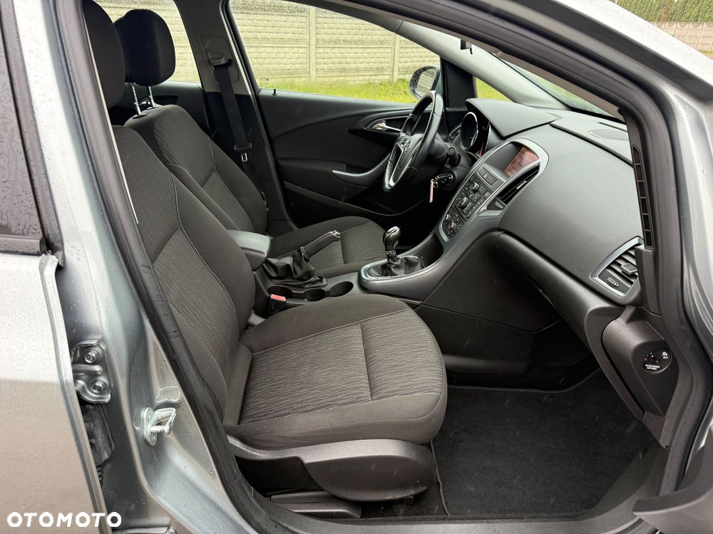 Opel Astra 1.4 Turbo Active - 25