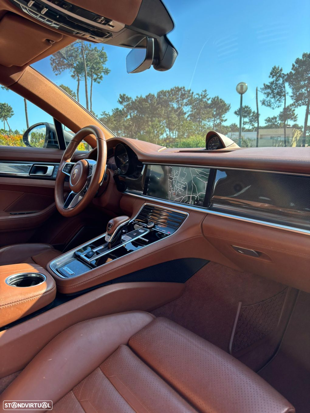 Porsche Panamera 4 E-Hybrid - 10