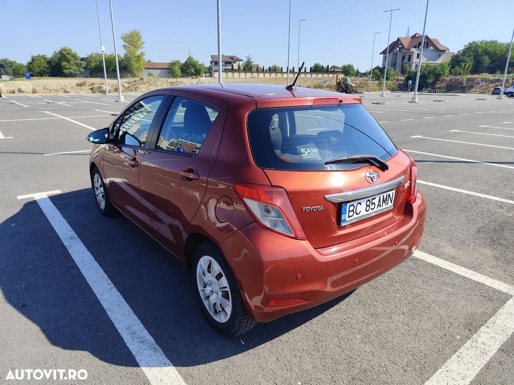 Toyota Yaris 1.3 VVT-i Luna - 3