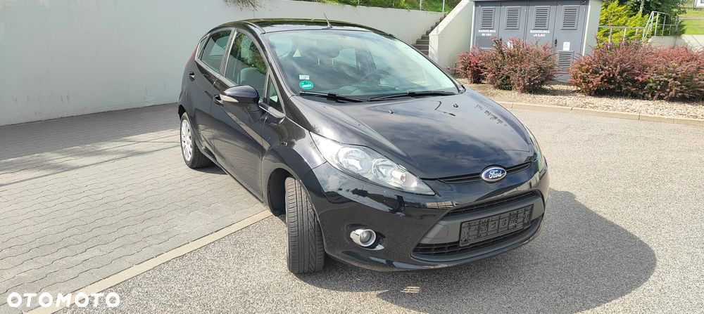 Ford Fiesta 1.25 SYNC Edition - 2