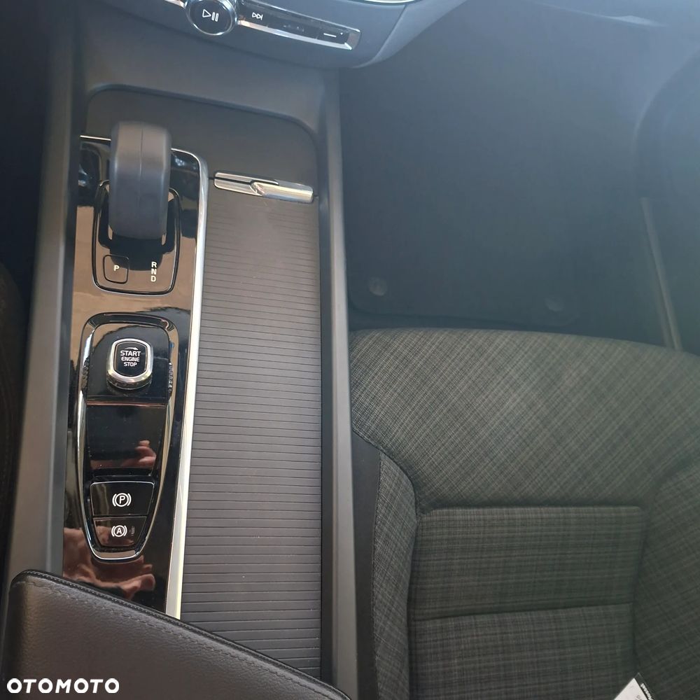 Volvo V60 B3 B Geartronic RDesign - 23