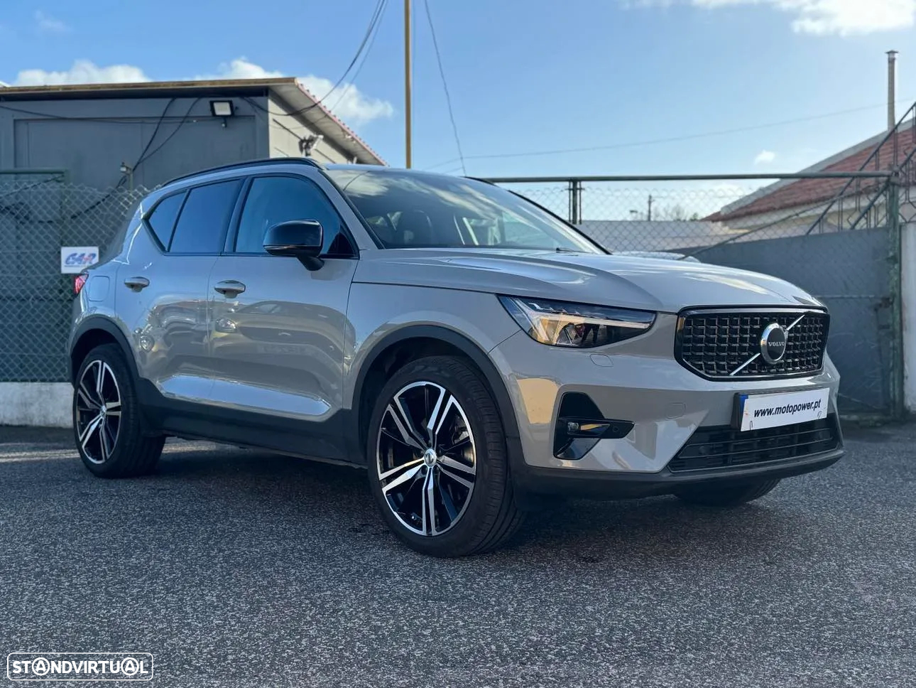 Volvo XC 40 1.5 T4 PHEV Plus Dark - 27