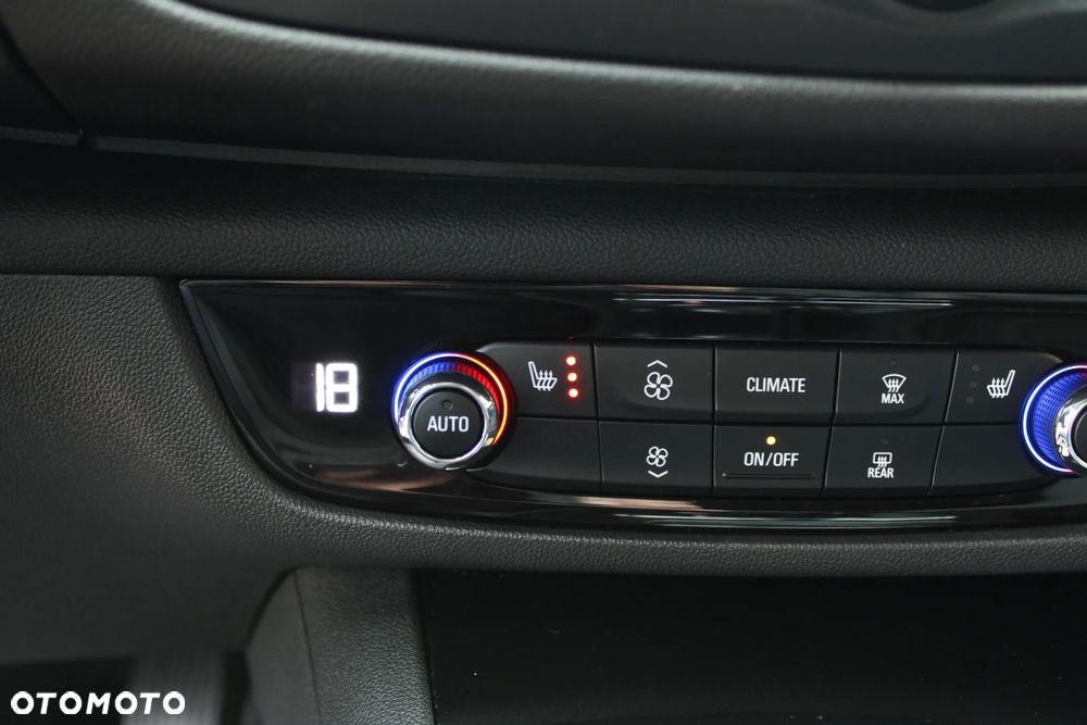 Opel Insignia 2.0 CDTI Elite S&S - 29