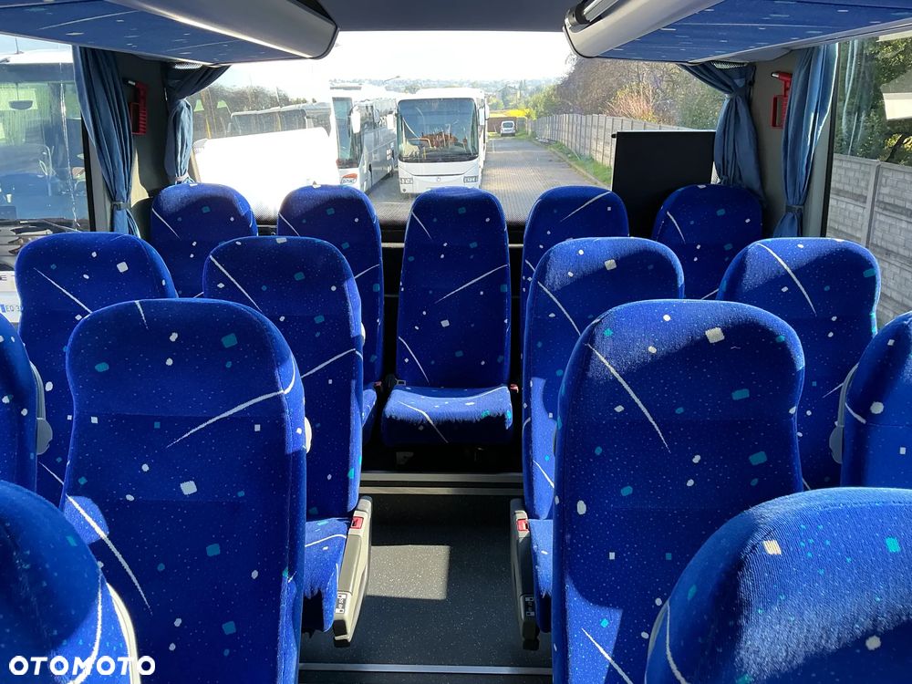 Mercedes-Benz INTOURO m - 28