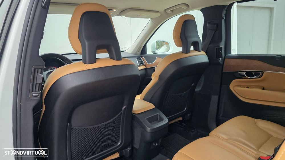 Volvo XC 90 2.0 D4 Momentum - 29