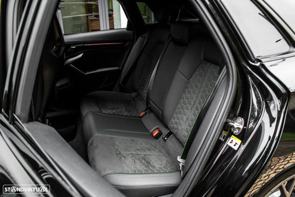 Audi RS3 Sportback 2.5 TFSI quattro S tronic - 37