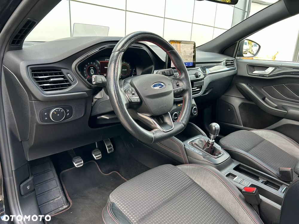 Ford Focus 1.5 EcoBlue Start-Stopp-System ST-LINE X - 13
