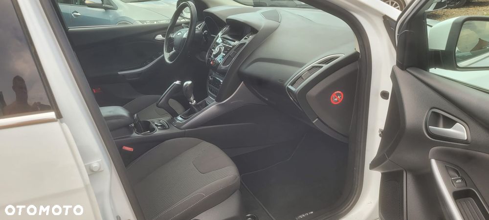 Ford Focus - 12