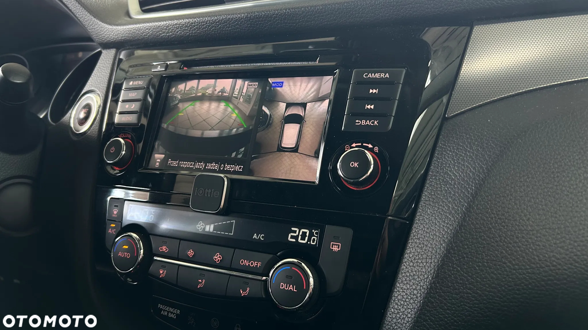 Nissan Qashqai 1.3 DIG-T N-Connecta EU6d - 14