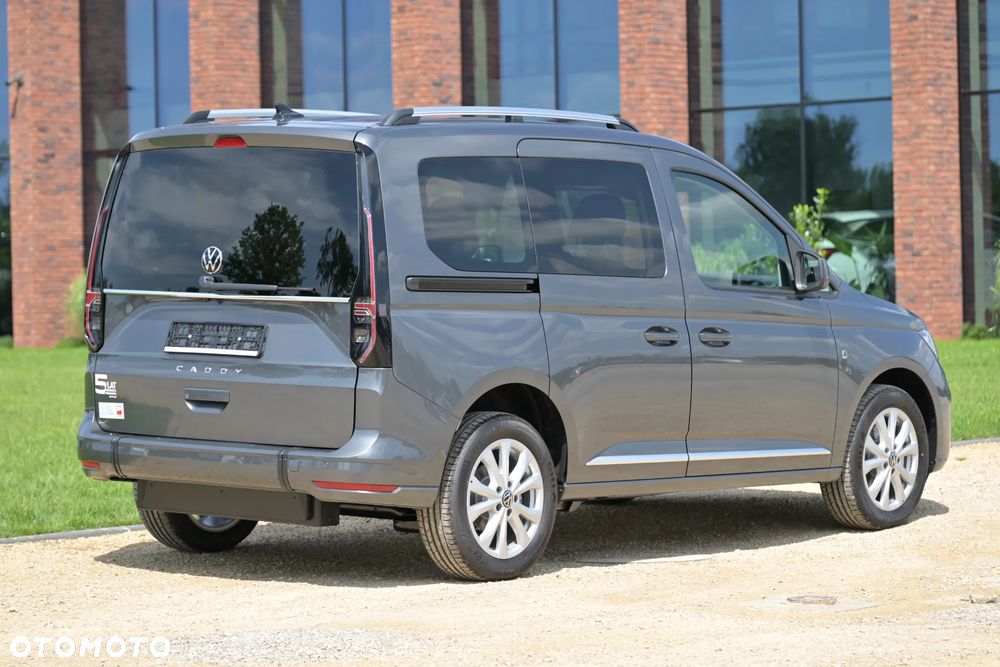 Volkswagen Caddy 1.5 TSI Style DSG - 8