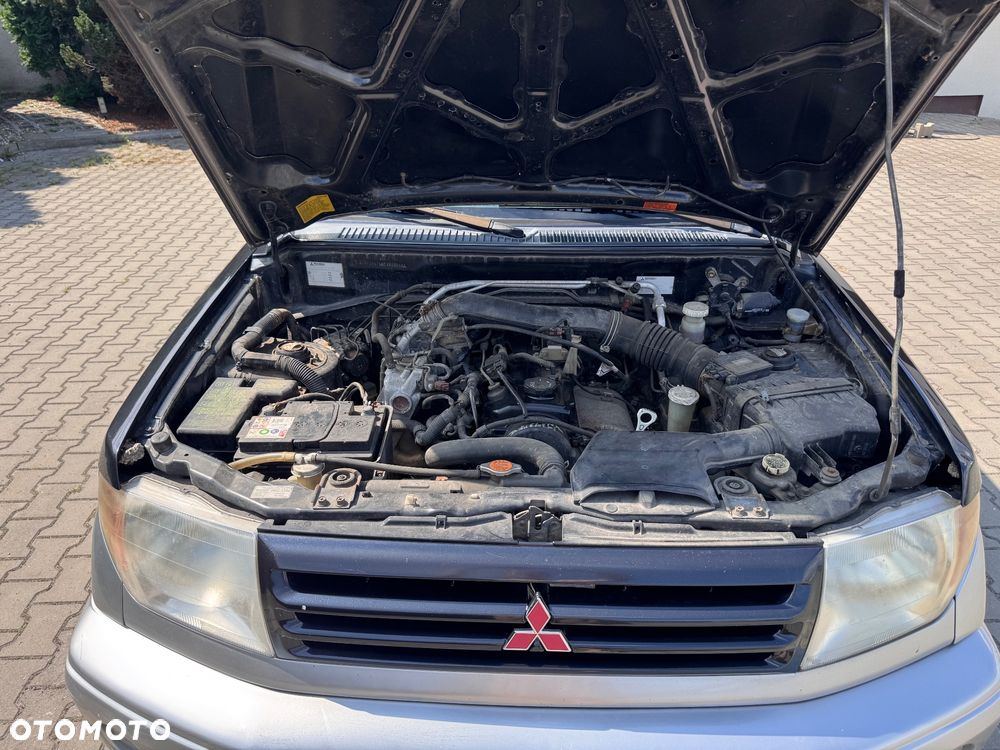 Mitsubishi Pajero Pinin 1.8 2-kolory - 18