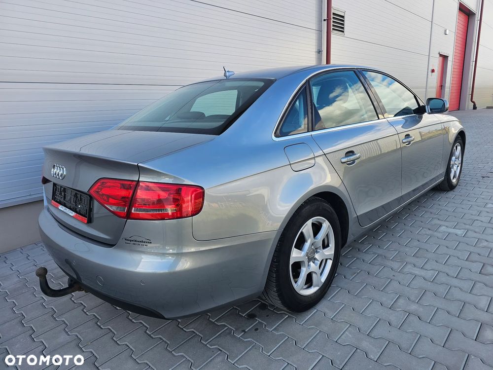 Audi A4 Limousine 2.0 TDI DPF Ambition - 12