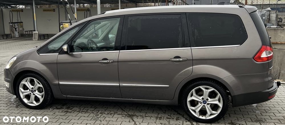 Ford Galaxy - 5