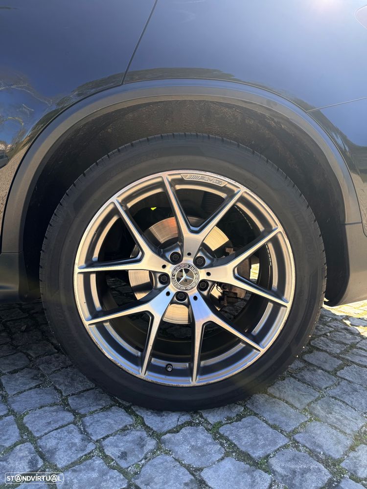 Mercedes-Benz GLC 300 - 9