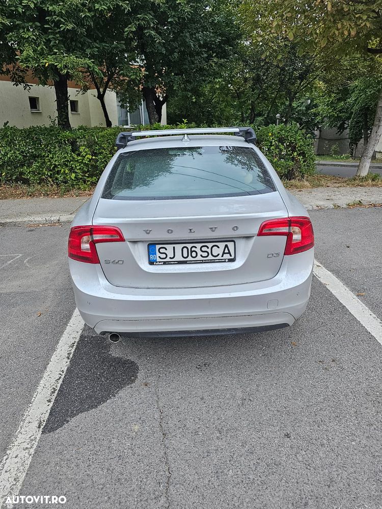 Volvo S60 D3 Geartronic Momentum - 4