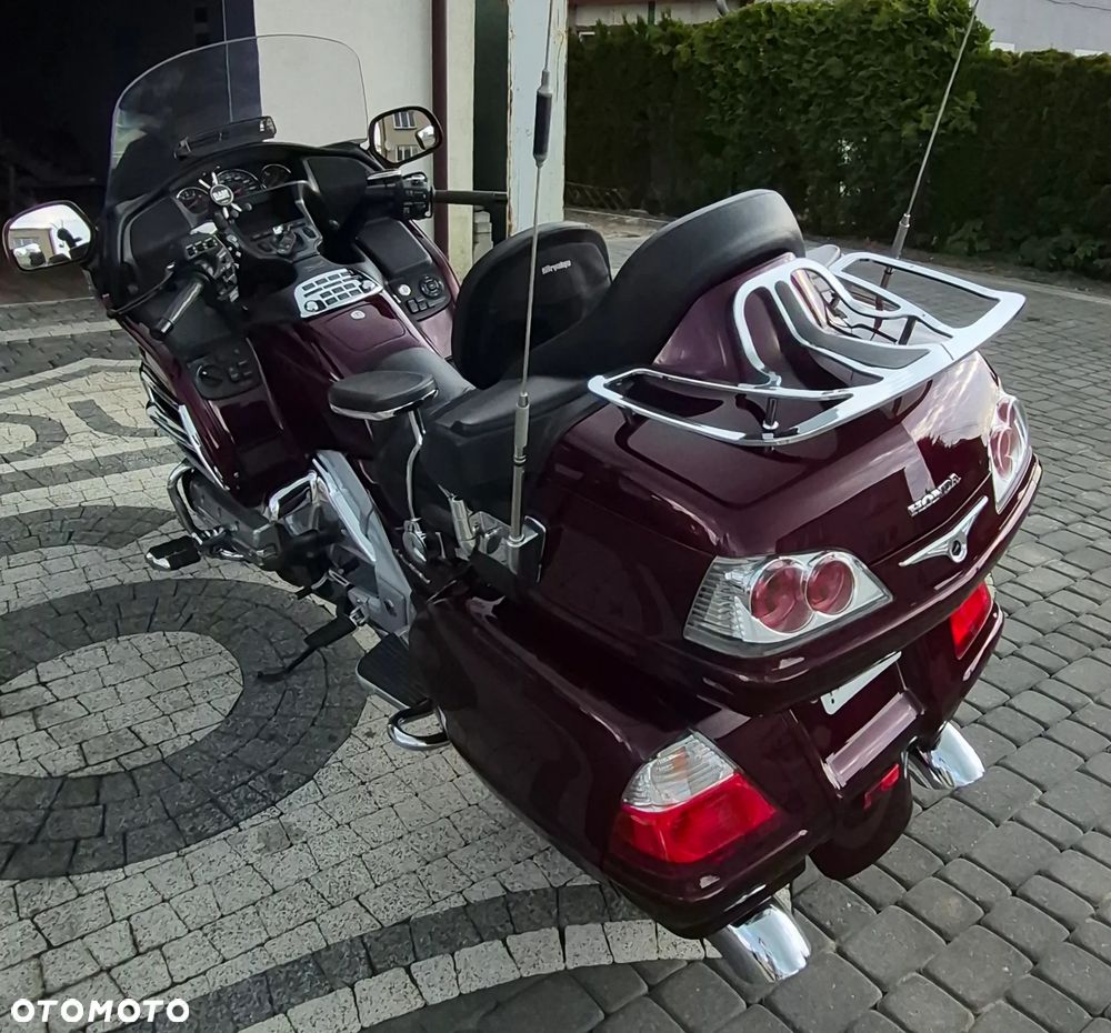 Honda GL - 8