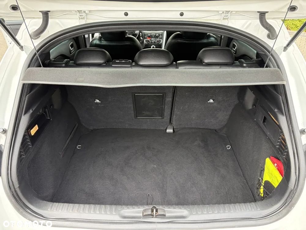 Citroën DS4 e-HDi 115 Chic - 19