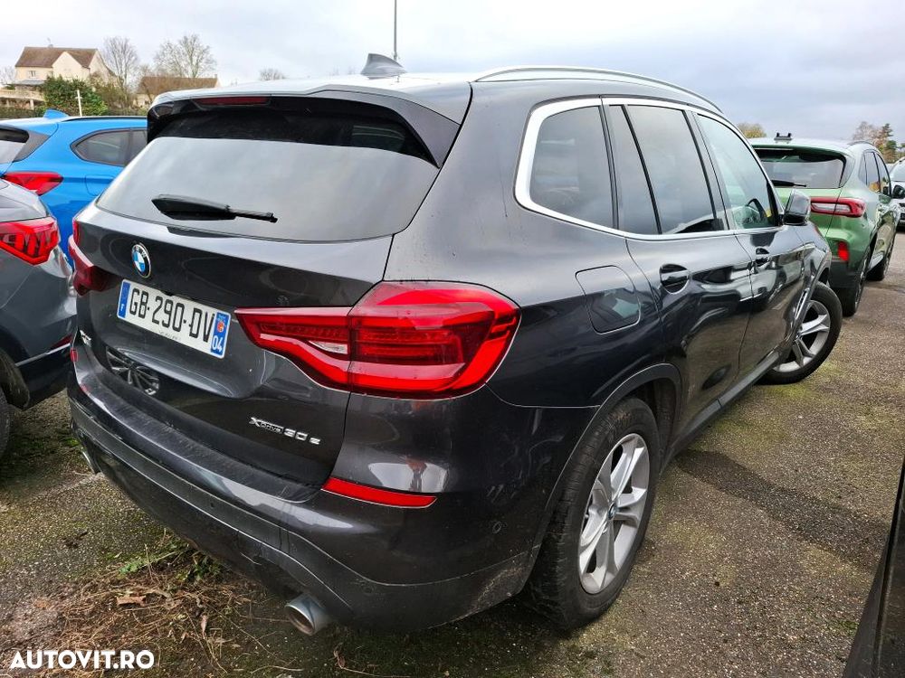 BMW X3 xDrive30e Aut. Luxury Line - 2