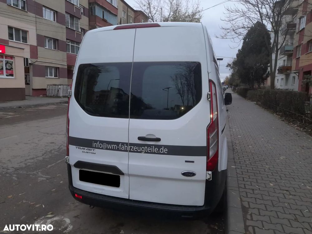 Ford Transit Custom - 11