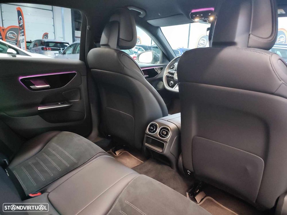 Mercedes-Benz C 300 e T 9G-TRONIC AMG Line - 4