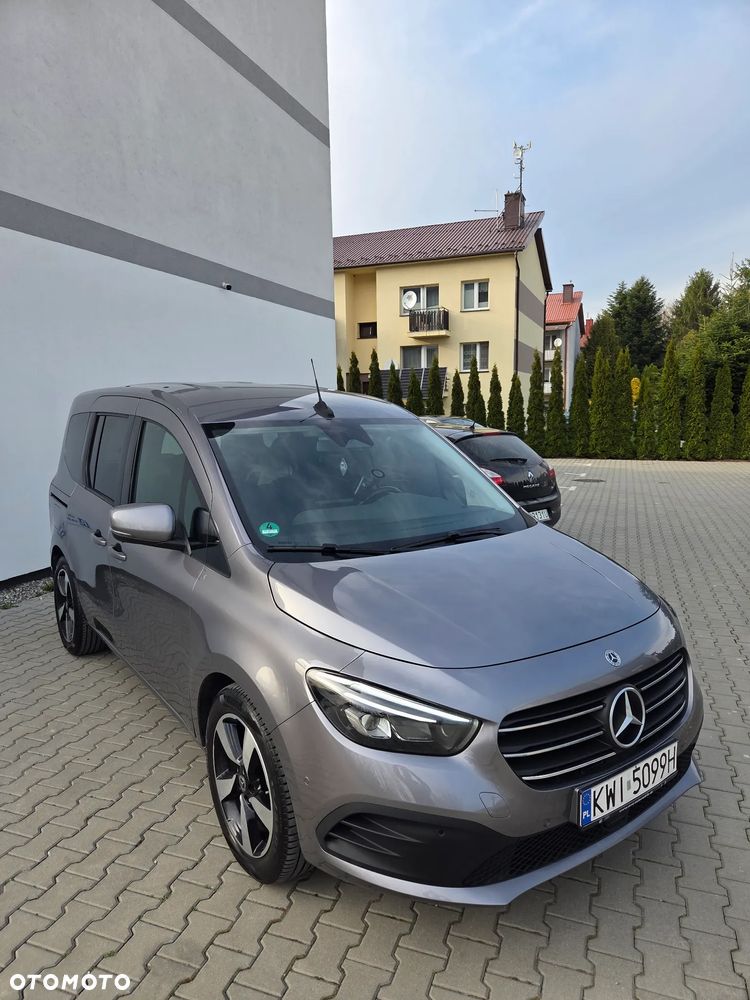 Mercedes-Benz Klasa T 180 Automatik Style - 1