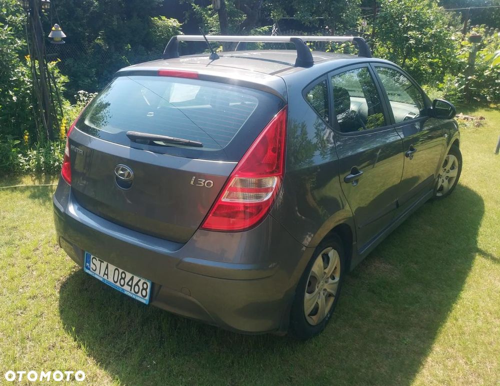 Hyundai i30 1.4 Base - 4