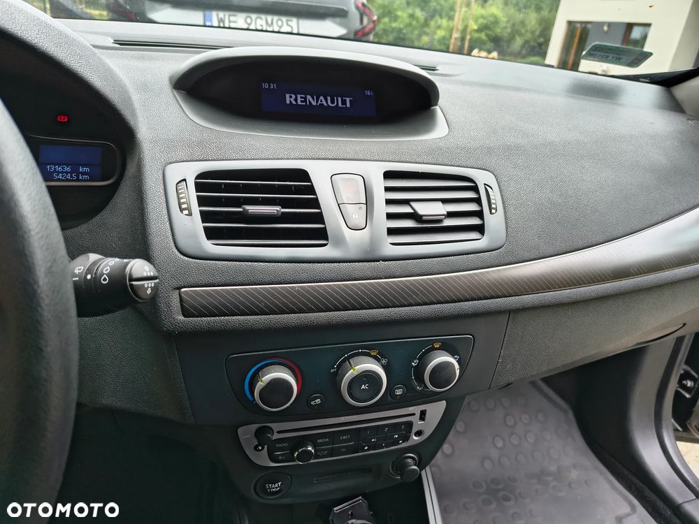 Renault Megane 1.5 dCi Expression - 13