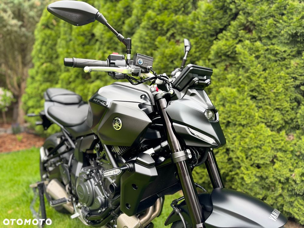 Yamaha MT - 26