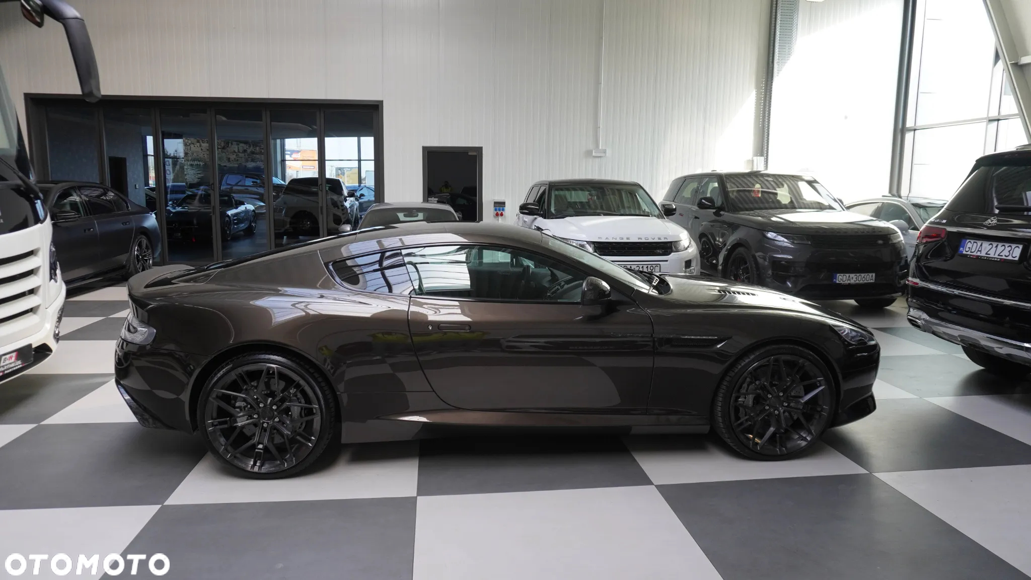 Aston Martin DB9 Touchtronic - 14