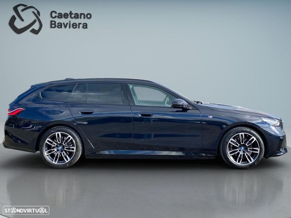 BMW 530 e Pack Desportivo M - 19