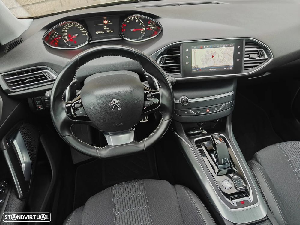 Peugeot 308 1.2 PureTech Allure Pack EAT8 - 25